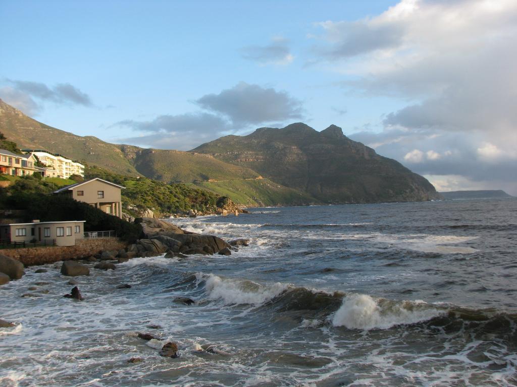 Flora Bay Resort Hout Bay Exterior photo